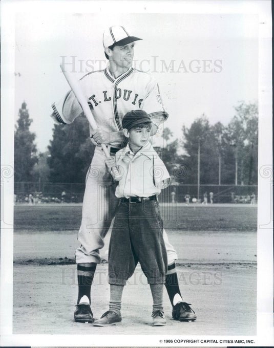 1986 Hollywood Actors Keith Carradine & Huckleberry Fox Press Photo - Historic Images