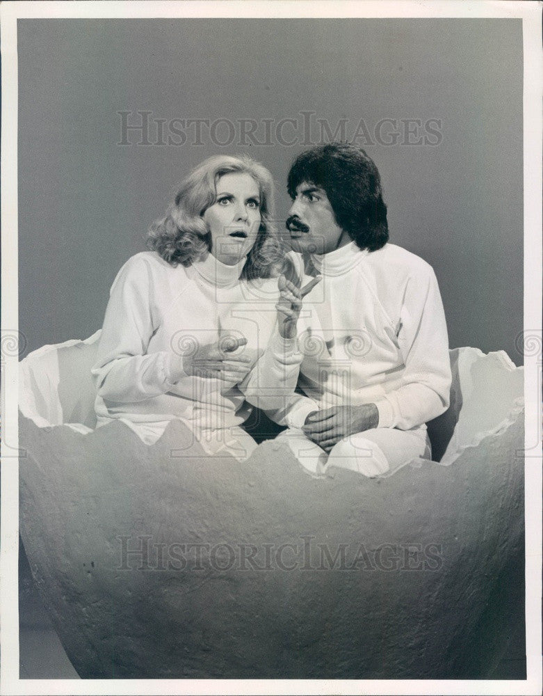 1976 Hollywood Actress Anne Meara/TV Personality Tony Orlando Press Photo - Historic Images