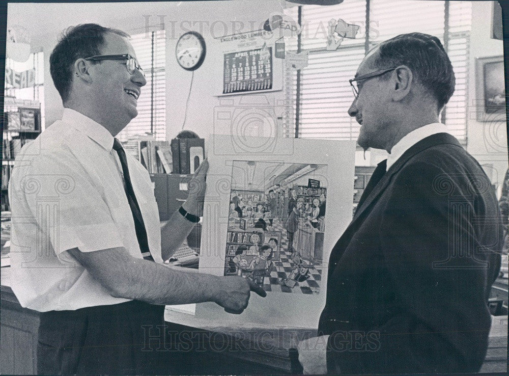 1964 Englewood, Colorado Artist Paul Busch & Librarian George Hertz Press Photo - Historic Images