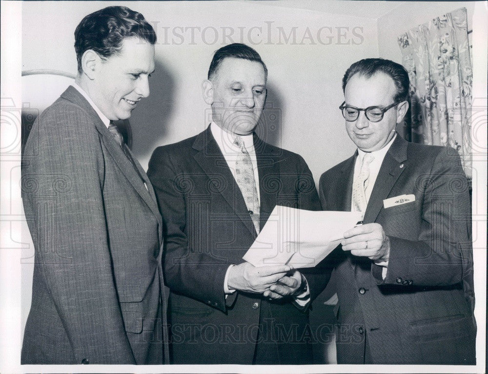 1957 Denver, Colorado Congregation Miccah President Burt Reuler Press Photo - Historic Images