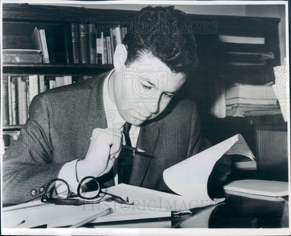 1964 Author Amitai Etzioni, Columbia University Sociology Professor Press Photo - Historic Images