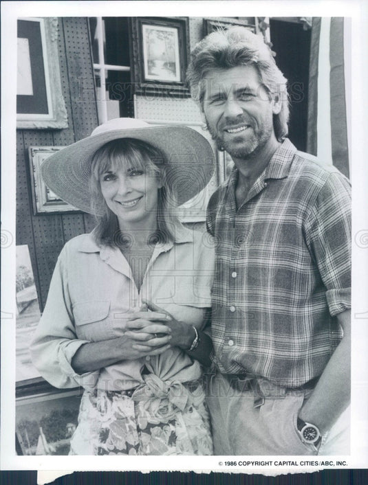 1986 Hollywood Actors Joanna Cassidy & Barry Bostwick Press Photo - Historic Images
