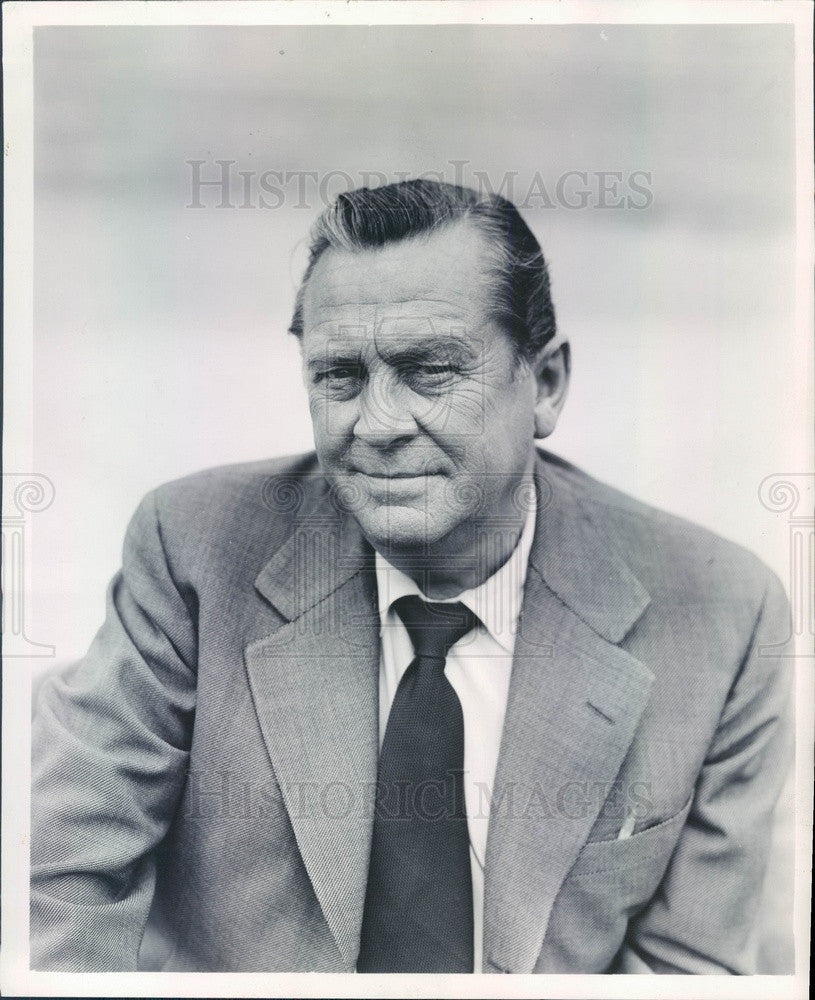 1955 Oscar Winning Actor James Dunn Press Photo - Historic Images