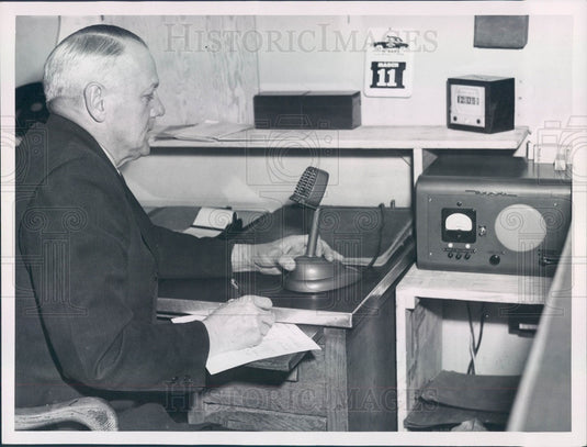 1953 Englewood, Colorado Police Dept Chief Clerk CW Frenzen Press Photo - Historic Images