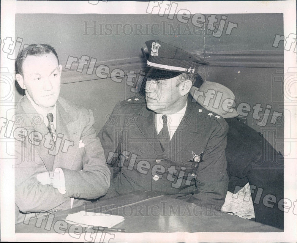 1952 Chicago, Illinois Austin Police Captain Harry Penzin Press Photo adr215 - Historic Images