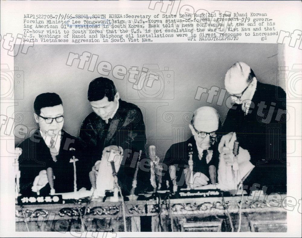 1966 State Secr Dean Rusk & Korean Foreign Min Lee Tong-won Press Photo adr469 - Historic Images