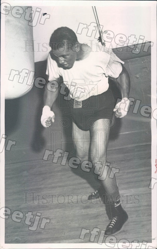 1951 St. Louis Lightweight Boxer Charlie Riley Press Photo ads283 - Historic Images