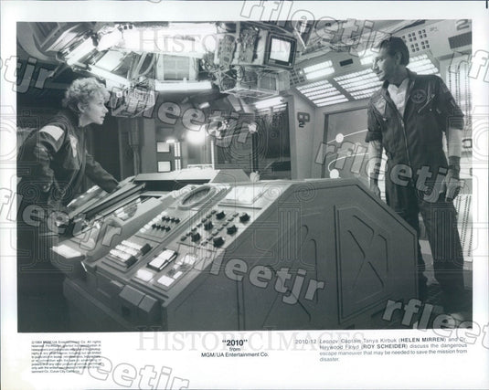 1984 Actors Helen Mirren & Roy Scheider in Film 2010 Press Photo ads525 - Historic Images