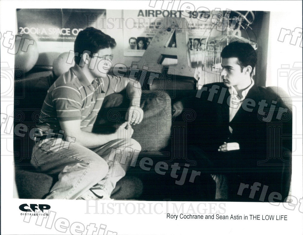 Undated Actors Rory Cochrane, Sean Astin in Film The Low Life Press Photo adt197 - Historic Images