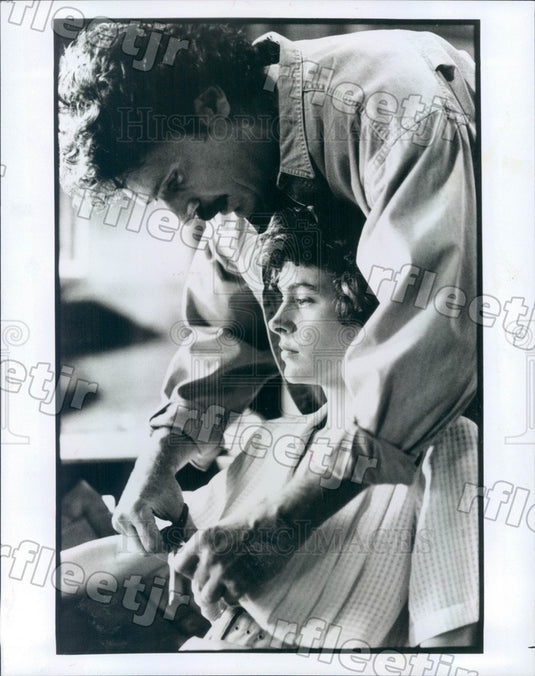 1992 Actors Patrick Bergin & Sean Young in Film Love Crimes Press Photo adt37 - Historic Images
