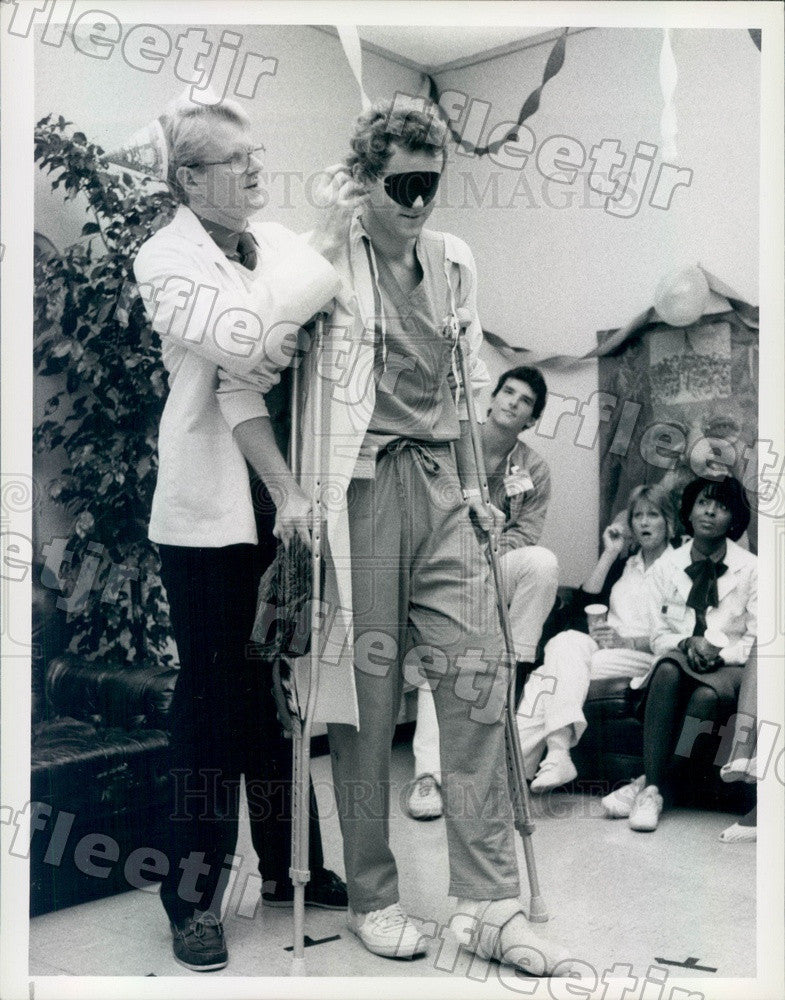 1986 Actors Ed Begley Jr &amp; David Morse on TV St. Elsewhere Press Photo adt451 - Historic Images