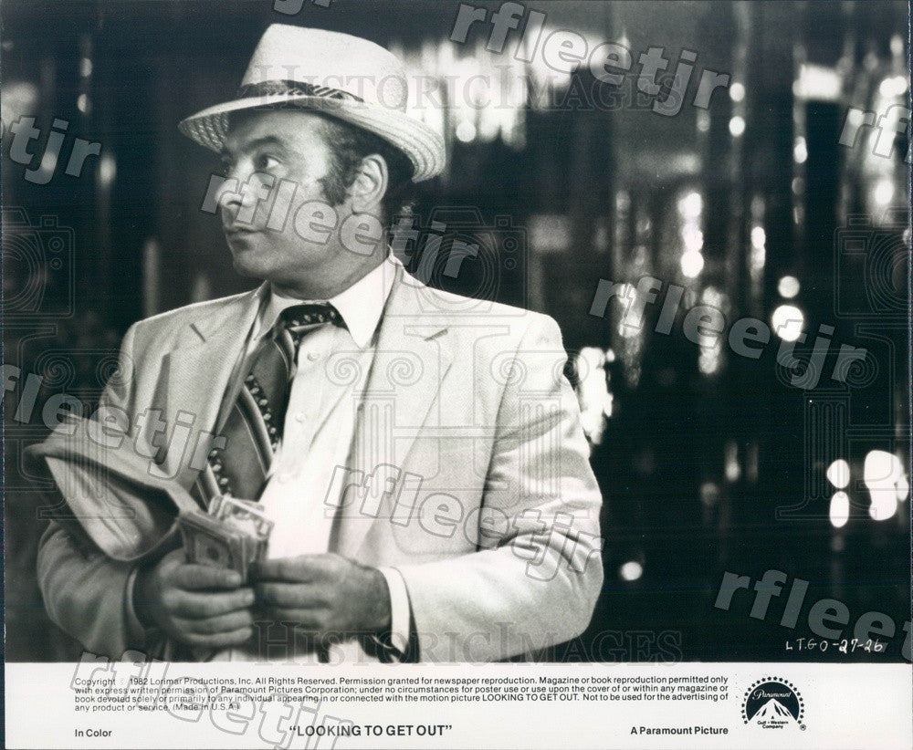 1982 Hollywood Actor Burt Young in Film Looking To Get Out Press Photo adu149 - Historic Images