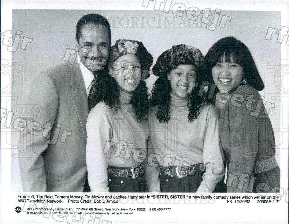 1993 Actors Tim Reid, Jackee Harry, Tia &amp; Tamera Mowry on TV Press Photo adu335 - Historic Images