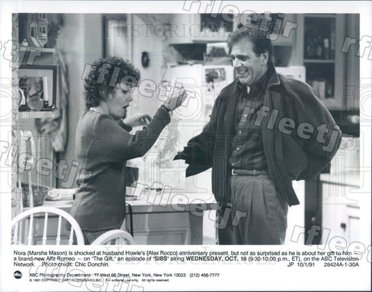 1991 Actors Marsha Mason & Alex Rocco on TV Show Sibs Press Photo adu427 - Historic Images