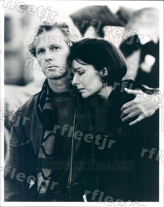 1992 Actors Sela Ward & William Katt on TV Show Sisters Press Photo adu511 - Historic Images