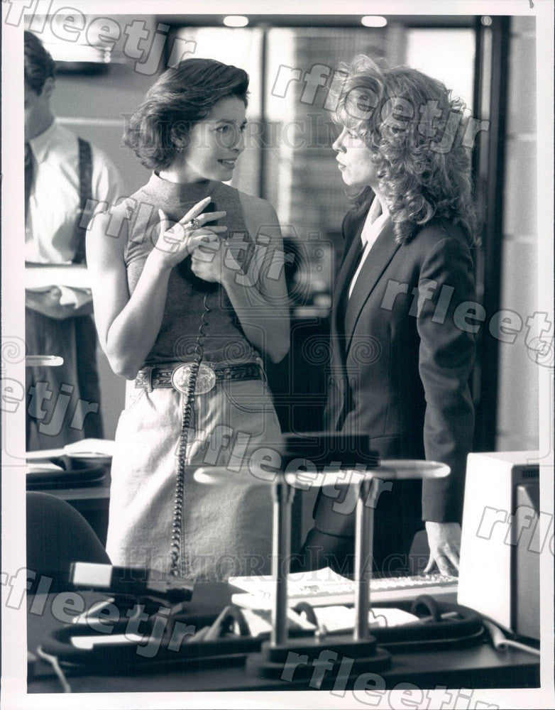 1991 Actors Julianne Phillips &amp; Sela Ward on TV Show Sisters Press Photo adu531 - Historic Images