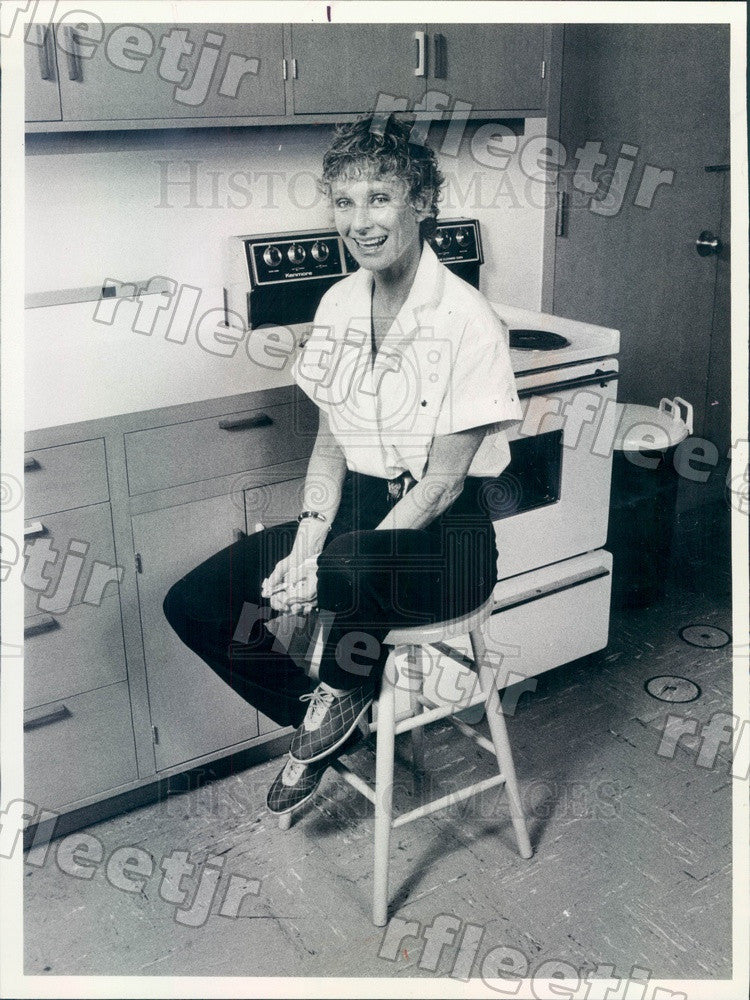 1981 Oscar, Emmy Winning Actress Cloris Leachman Press Photo adv111 - Historic Images