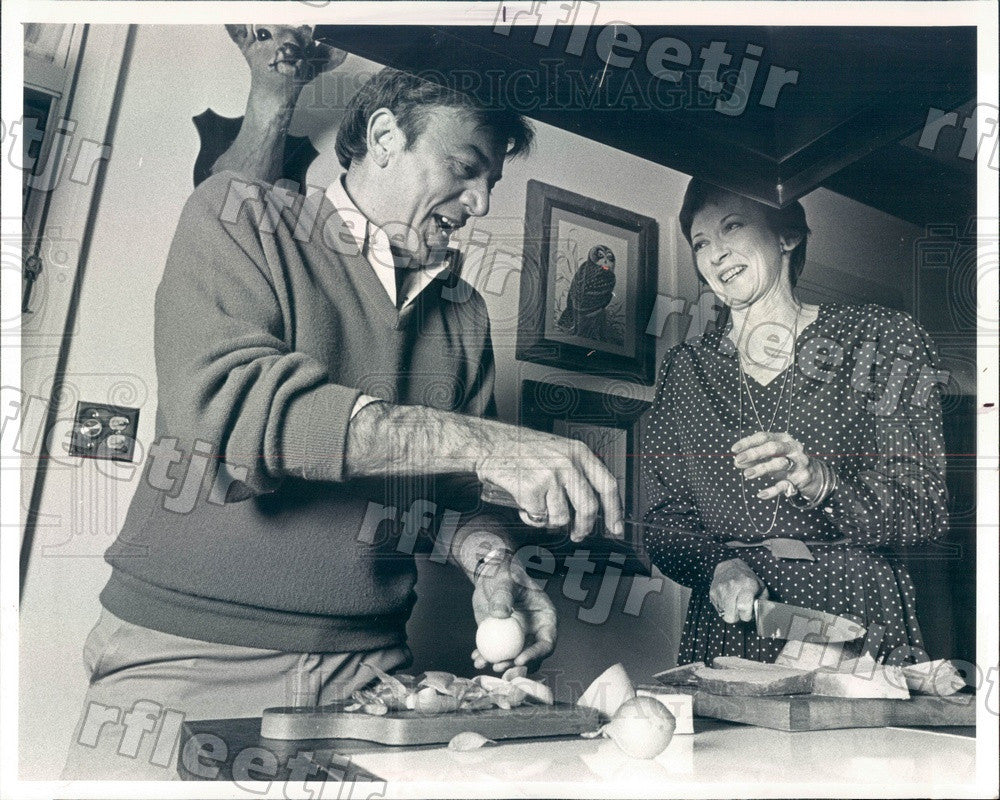 1980 Chicago, IL Cookbook Authors John Leckel &amp; Agnes Feeney Press Photo adv211 - Historic Images