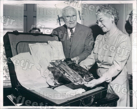 1953 US Congressman James Bowler of Chicago, Mrs. Bowler Press Photo adv329 - Historic Images