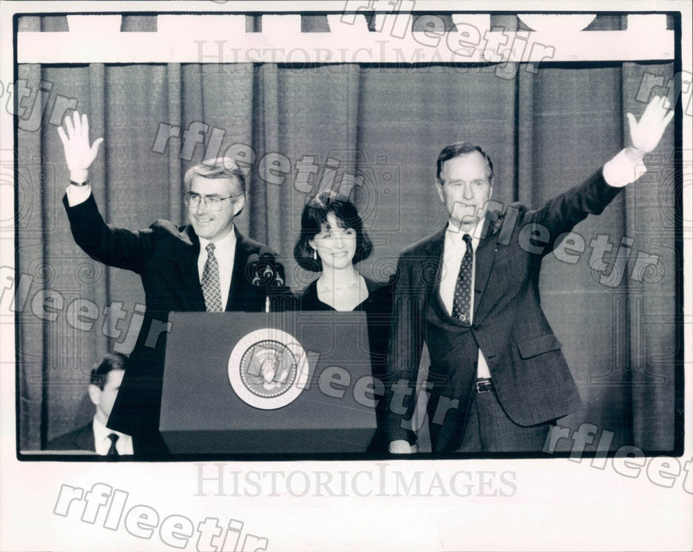 1990 US President George Bush, IL Sec of State Jim Edgar Press Photo adv379 - Historic Images