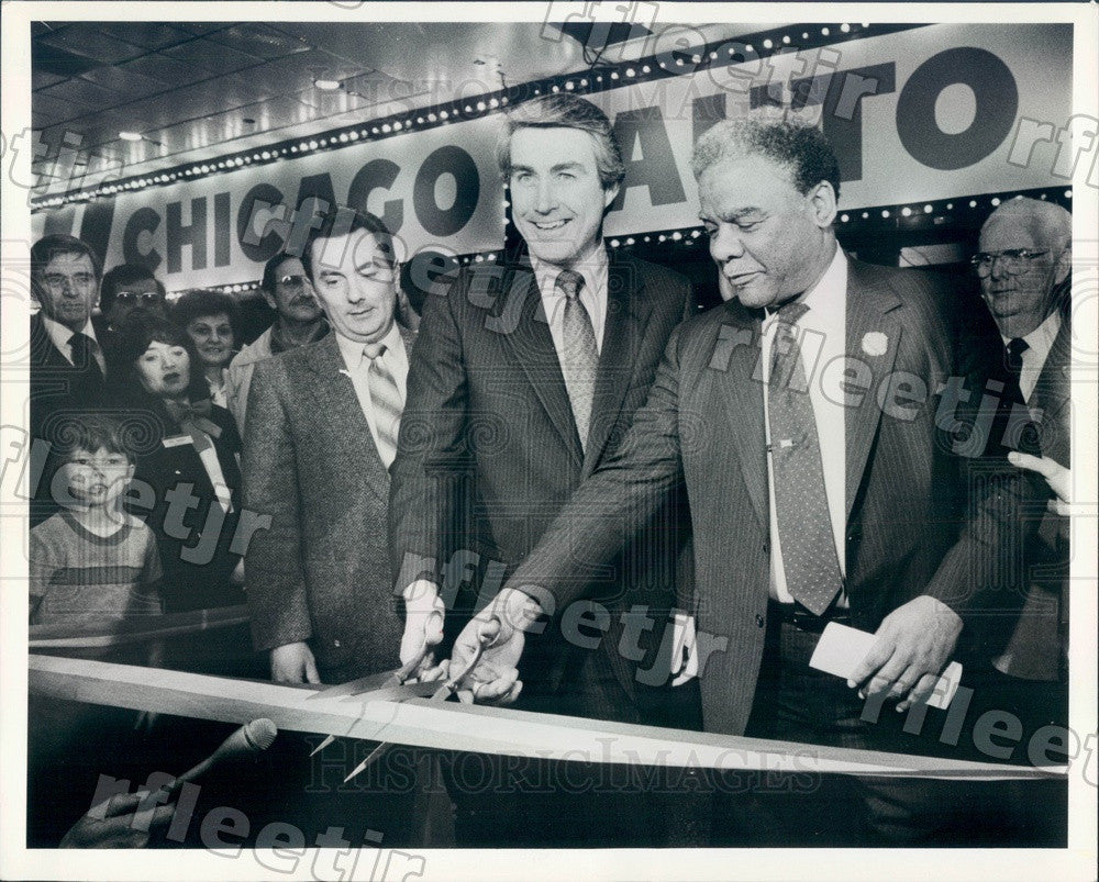 1984 IL Sec of State Jim Edgar &amp; Chicago Mayor Washington Press Photo adv383 - Historic Images