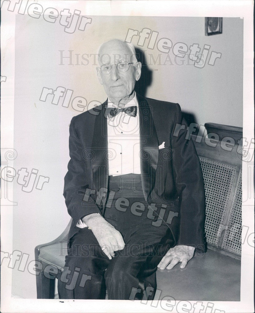 1958 Chicago, Illinois Marshall Field Exec Stanley Field Press Photo adv583 - Historic Images