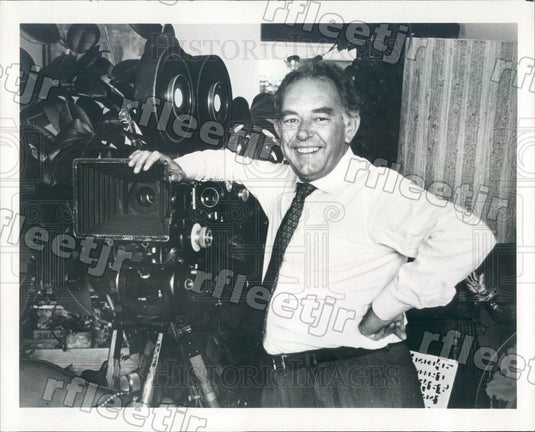 Undated TV Host, Writer Robin Leach Press Photo adv81 - Historic Images