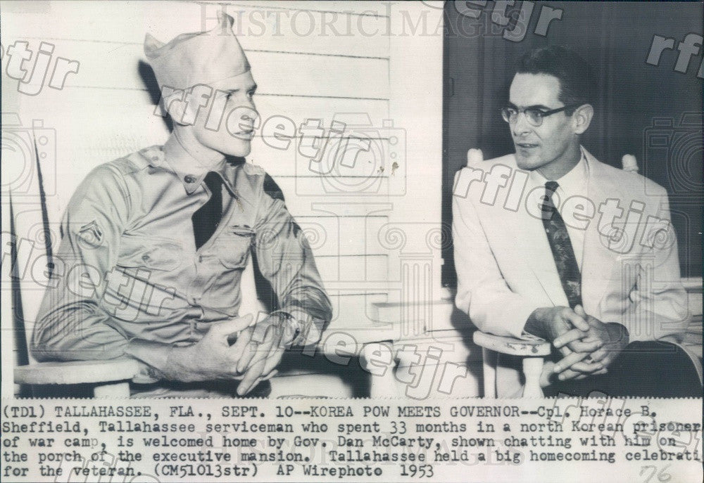 1953 Florida Gov Dan McCarty &amp; Korea POW Cpl Horace Sheffield Press Photo adw129 - Historic Images