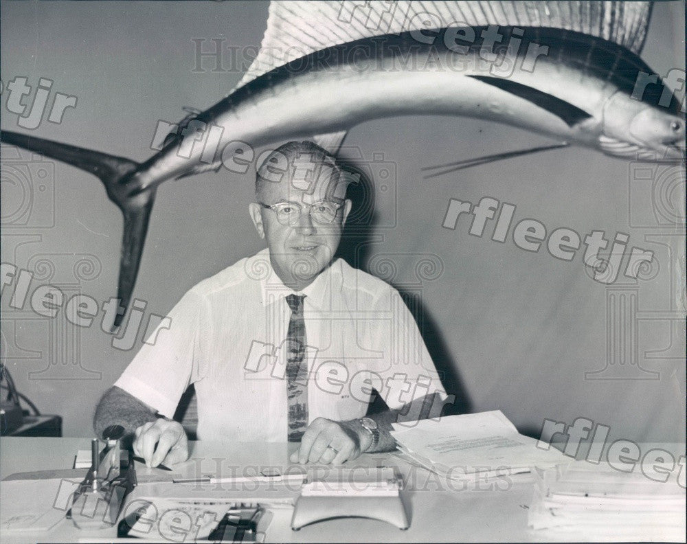 1964 St. Petersburg, Florida Robert Sheen of Milton Roy Co Press Photo adw193 - Historic Images