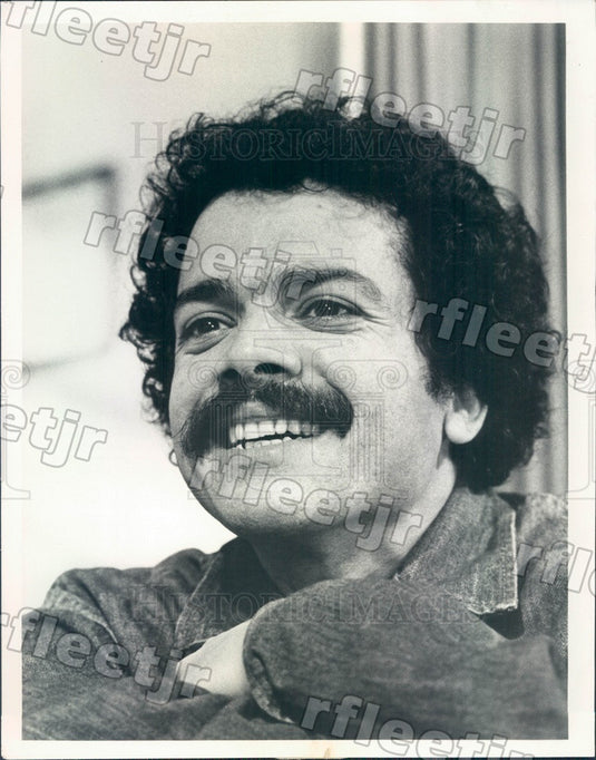 1975 Actor Jose Perez on TV Show On The Rocks Press Photo adw309 - Historic Images