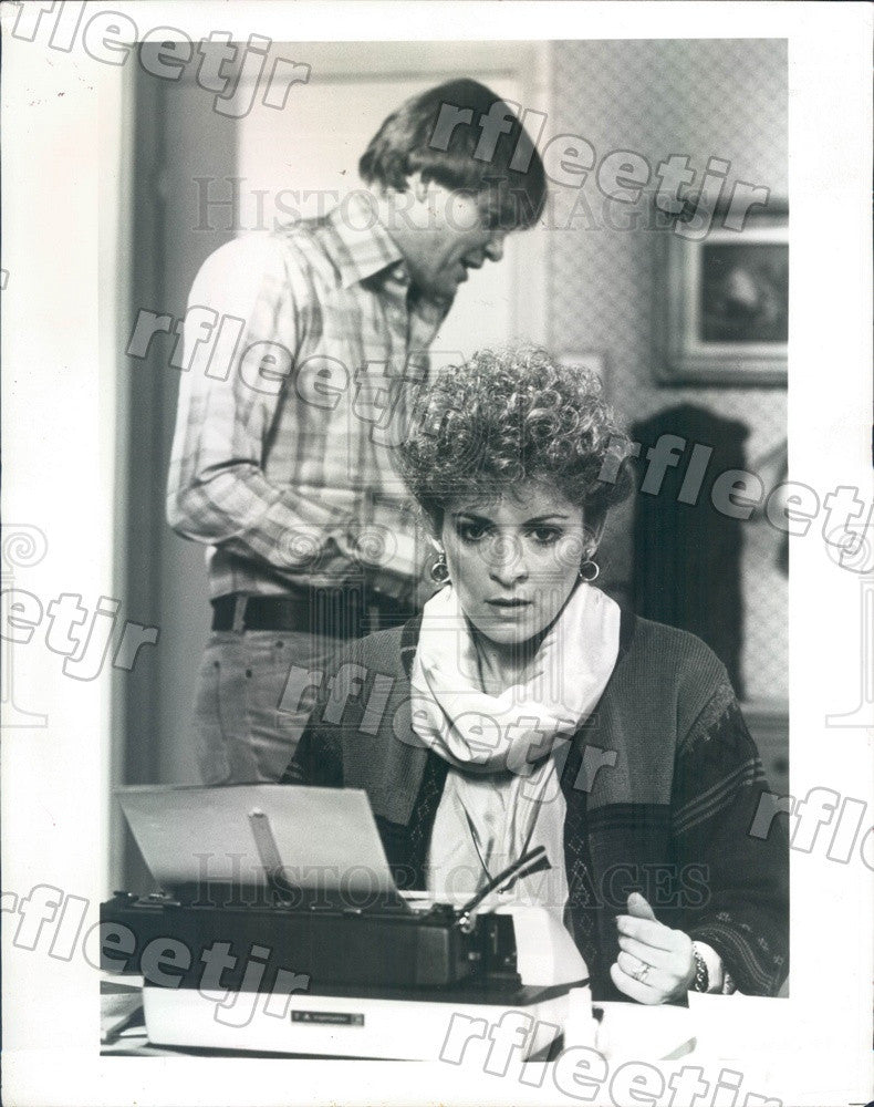 1983 British Actors James Bolam &amp; Suzanne Bertish on PBS Press Photo adw345 - Historic Images