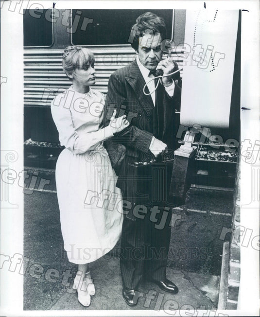 1979 Actors Mary Beth Hurt & Laurence Luckinbill Press Photo adw427 - Historic Images