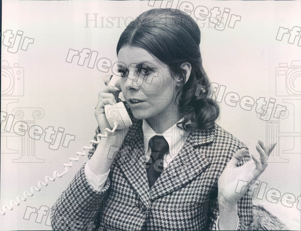 1969 Chicago Daily News Glamor Line Expert Jennifer Anderson Press Photo adw621 - Historic Images