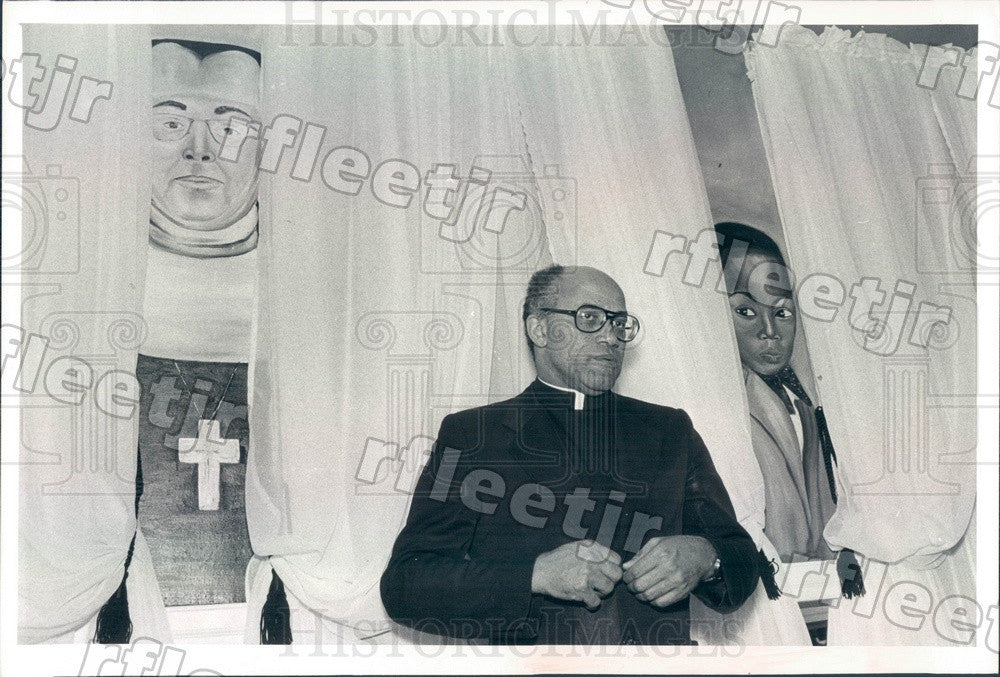 1980 Chicago, IL Rev George Clements of Holy Angels Church Press Photo adw827 - Historic Images