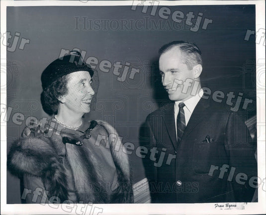 1968 News Commentator Frank Reynolds & Mrs. John Mitchell Press Photo adw861 - Historic Images