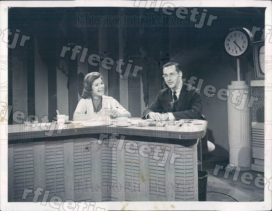 1961 Today Show Anchor John Chancellor & Louise O'Brien Press Photo adw987 - Historic Images
