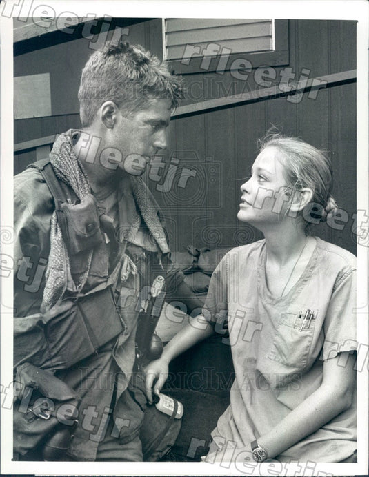 1988 Actors Stephen Caffrey & Pamela Gidley on Tour of Duty Press Photo adx1001 - Historic Images
