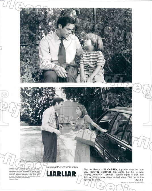 1997 Actors Jim Carrey, Maura Tierney, Justin Cooper in Film Press Photo adx287 - Historic Images