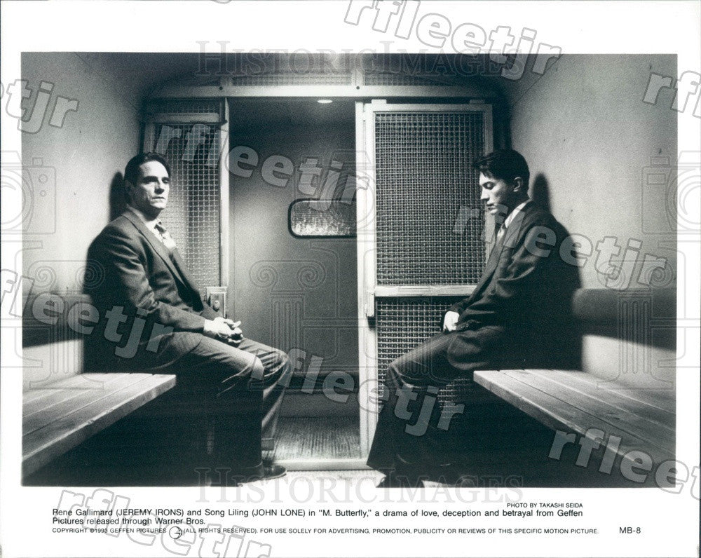 1993 Actors Jeremy Irons &amp; John Lone in Film M. Butterfly Press Photo adx51 - Historic Images