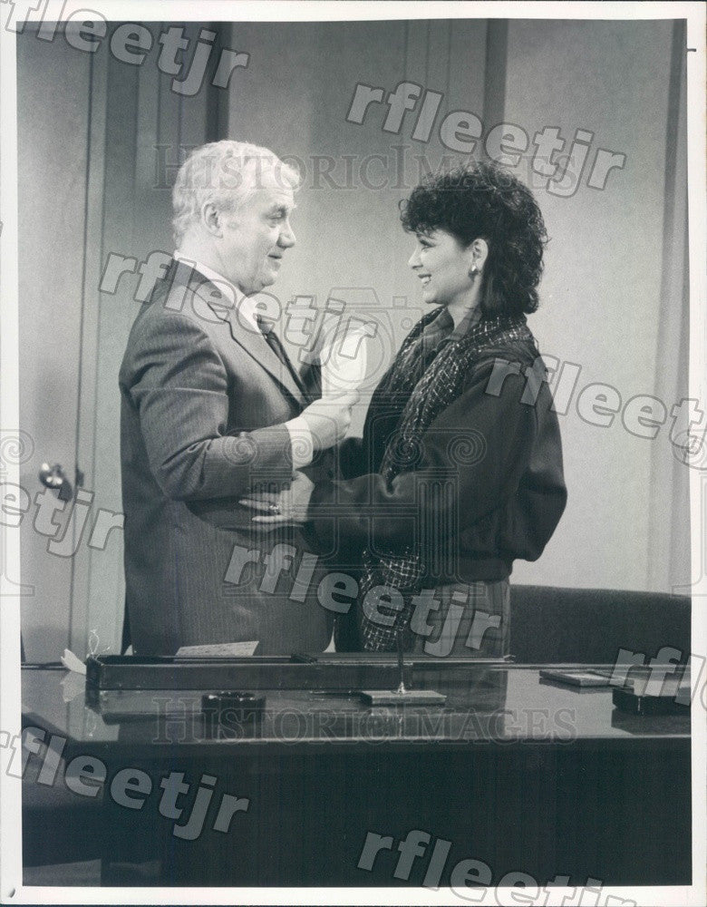 1984 Actors Suzanne Pleshette &amp; Kenneth McMillan on TV Show Press Photo adx563 - Historic Images