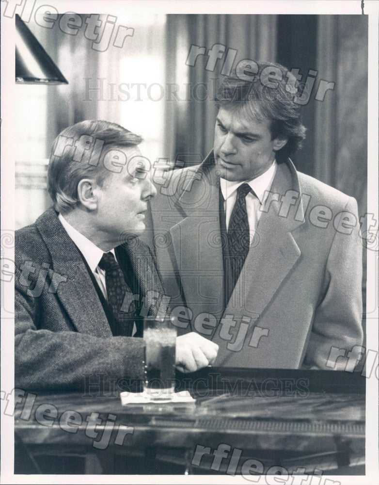 1988 Actors Stephen Collins &amp; John McMartin on Tattinger&#39;s Press Photo adx681 - Historic Images