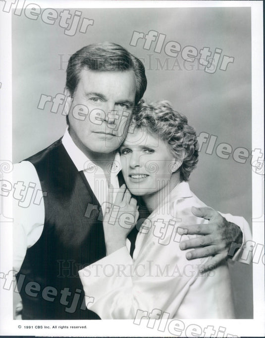 1991 Actors Sharon Gless & Robert Wagner on TV Show Press Photo adx705 - Historic Images