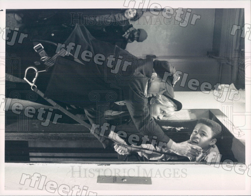 1989 Actors Dick Latessa, Ally Walker, Eugene Byrd on TV Show Press Photo adx825 - Historic Images