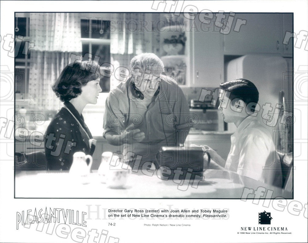1998 Tony Winning Actor Joan Allen &amp; Tobey Maguire Press Photo adx885 - Historic Images