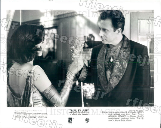 1994 Actors Joanne Whalley & Armand Assante in Trial by Jury Press Photo ady237 - Historic Images