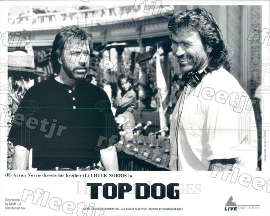 1995 Actor Chuck Norris & Director Aaron Norris Press Photo ady277 - Historic Images