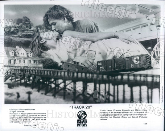 1988 Actors Theresa Russell & Gary Oldman in Film Track 29 Press Photo ady313 - Historic Images