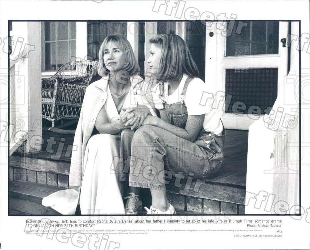 1996 Actors Kathy Baker &amp; Emmy Winner Claire Danes in Film Press Photo ady463 - Historic Images