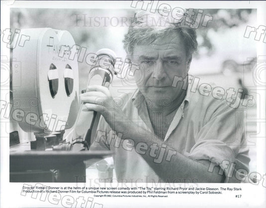 1982 Director Richard Donner Filming The Toy Press Photo ady505 - Historic Images
