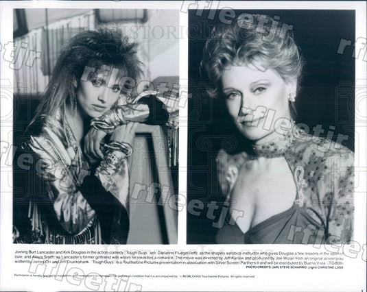 1986 Actors Darlanne Fluegel & Tony Winner Alexis Smith Press Photo ady671 - Historic Images